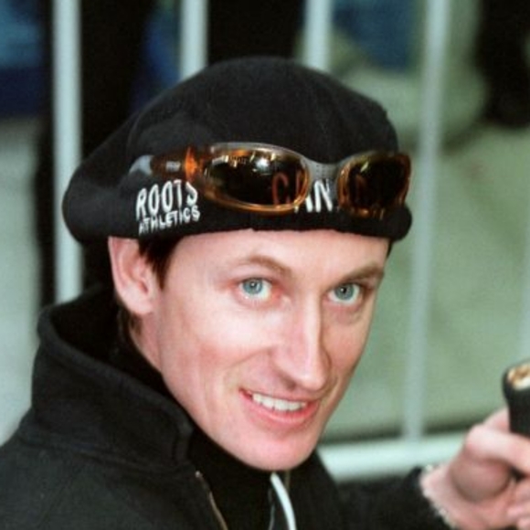 VINTAGE Roots Canada 1998 Official Olympics Fleece Hat Beret Winter - Picture 9 of 9